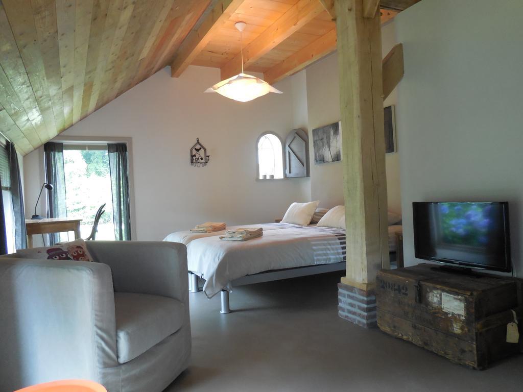 B&B 1874 Sleen Rum bild